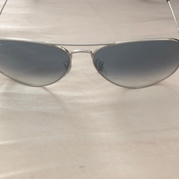 Ray Ban Sunglasses - Picture 2 of 3
